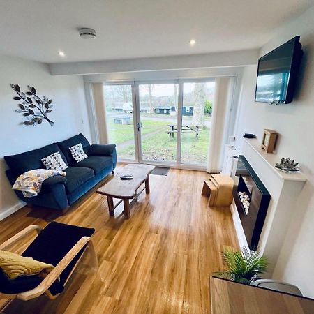 Cozy Snowdonia Chalet Caernarfon Exteriör bild